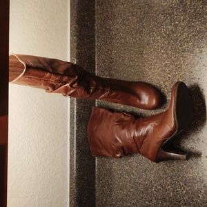 GUESS Heeled Mid-Calf Cognac Brown Boots ** READ! Size 7M